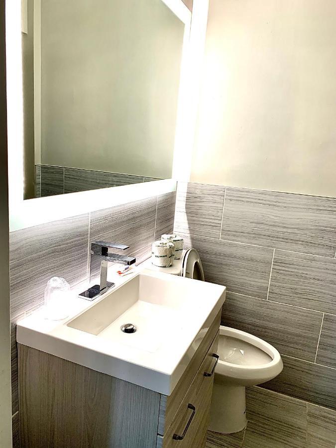 Tappan Zee Hotel West Nyack Екстериор снимка